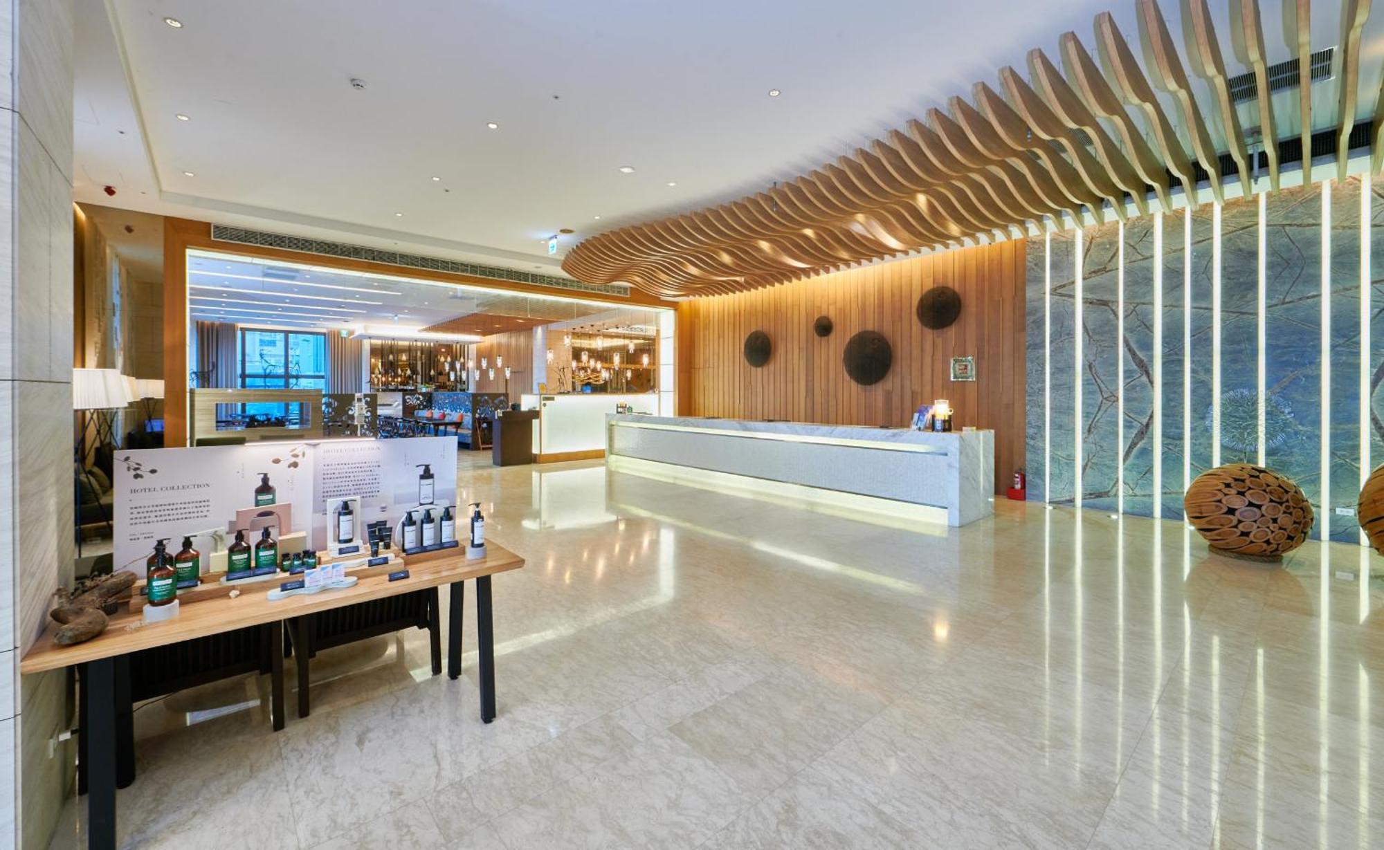 Grand Bay Resort Hotel Heng-ch'un Buitenkant foto Lobby