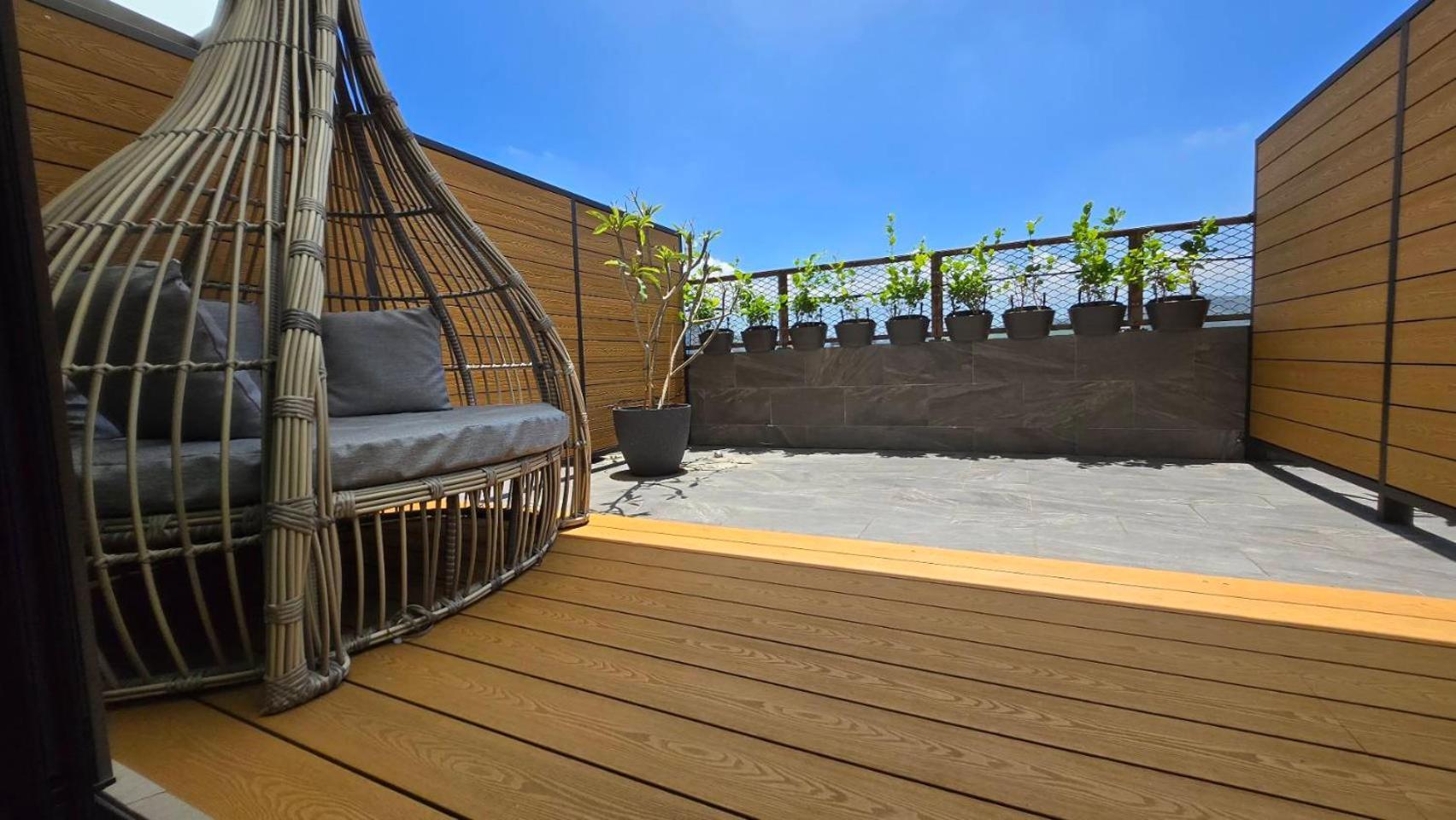 Grand Bay Resort Hotel Heng-ch'un Buitenkant foto Composite wood