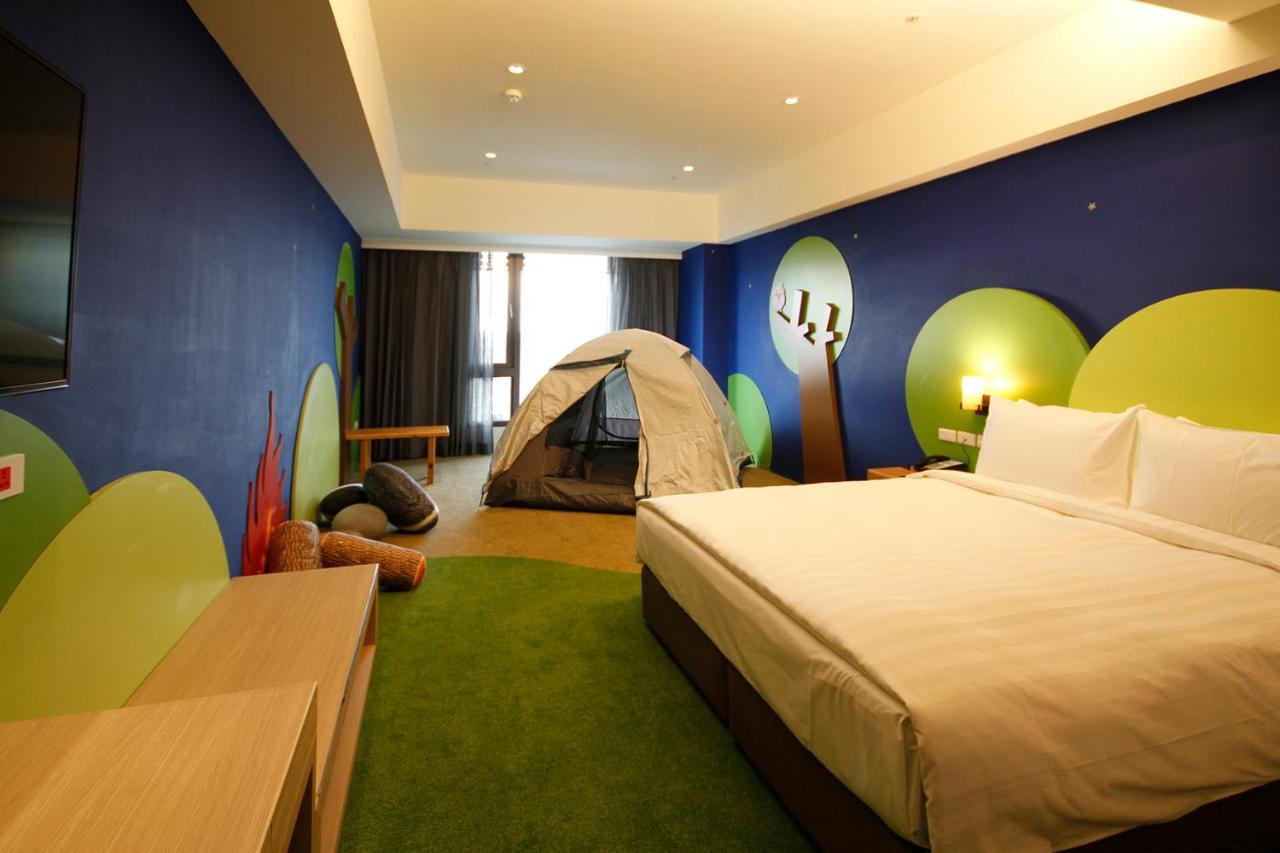 Grand Bay Resort Hotel Heng-ch'un Buitenkant foto A room at the Forest World Hotel